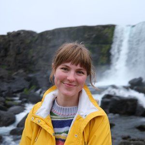 Meet your Posher, Ella